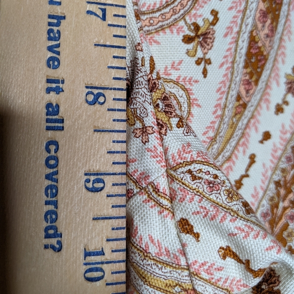 Express Retro Pink Paisley Cropped Pants Size 13/ 14 - Picture 9 of 11